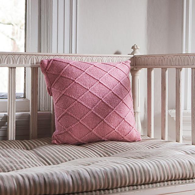 Charming Cushion