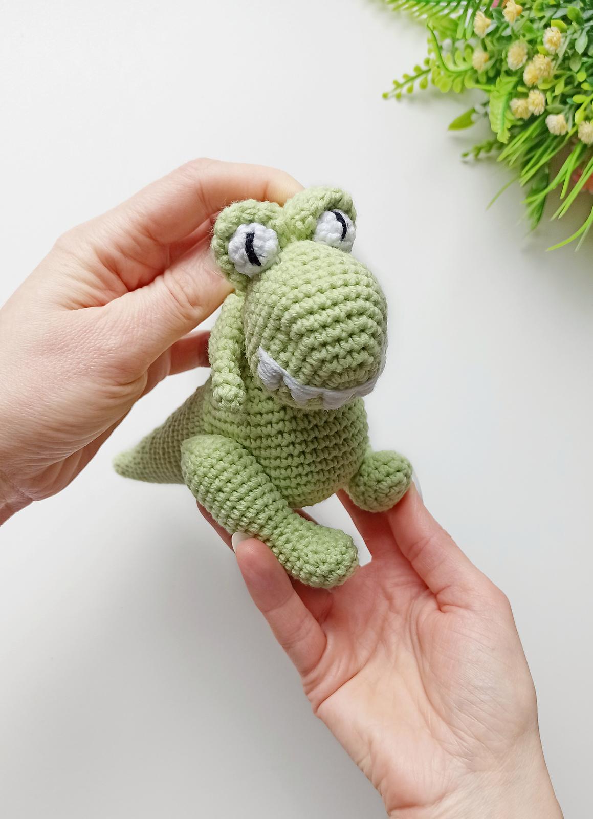 Dinosaur Baby T_Rex