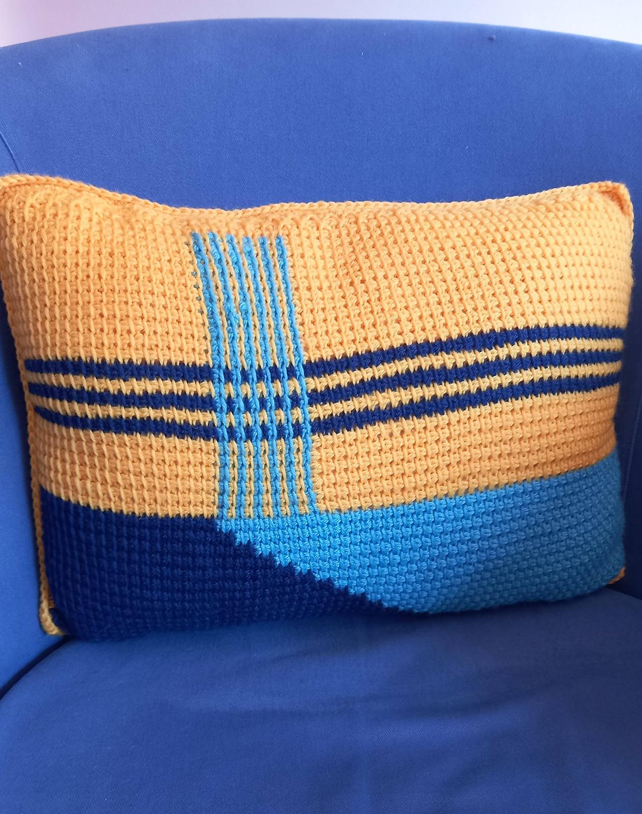 Crossing Lines Cushion Cover