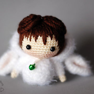 White Sheep crochet Doll. Tanoshi series toy.