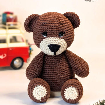 Bailey the Bear Crochet Pattern - Beginner