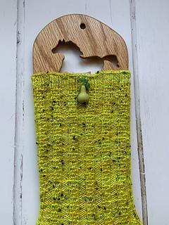 Anjou Pear Socks Fingering