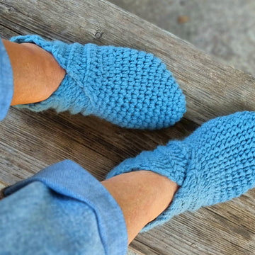 Cozy crochet slipper socks for adults and kids pattern S5