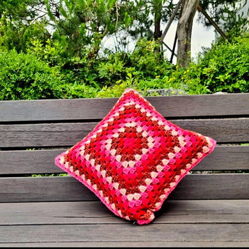 La Vie en rose Cushion 26