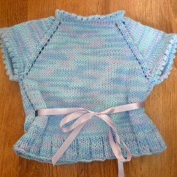 Carina - a crossover top down seamless cardigan