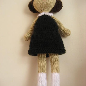 Dani Doll Knit Amigurumi Pattern