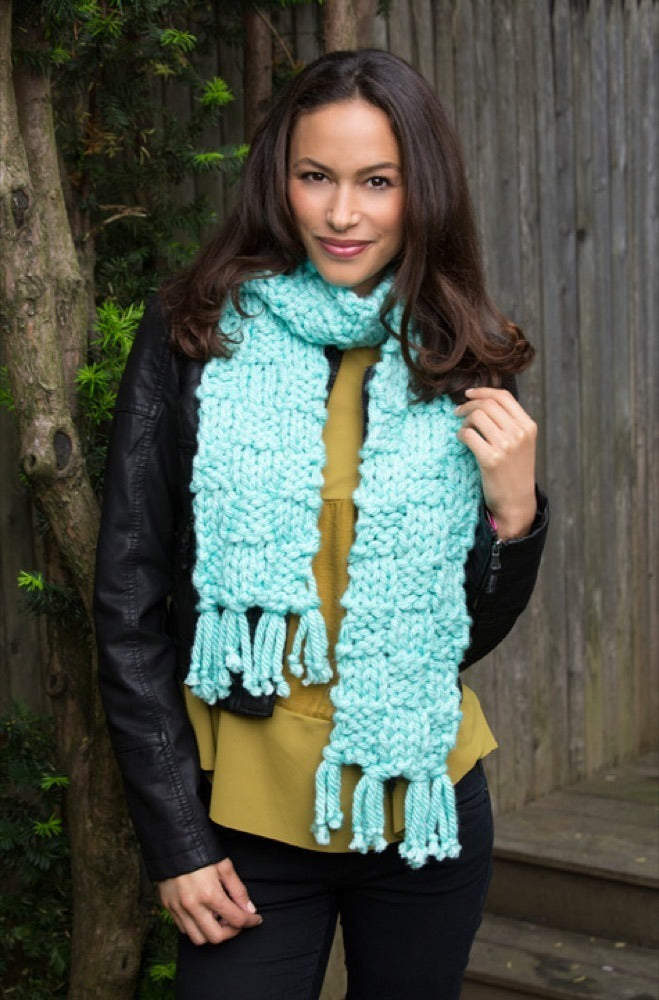 Basketweave Scarf in Red Heart Grande - LW4399