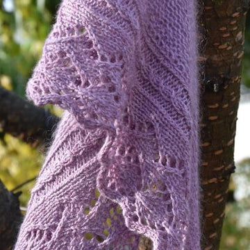 Ile Violette shawlette