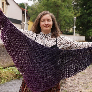 Honey Drip shawl