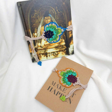 Chandraki Peacock Feather & Bookmark & Book Wrap