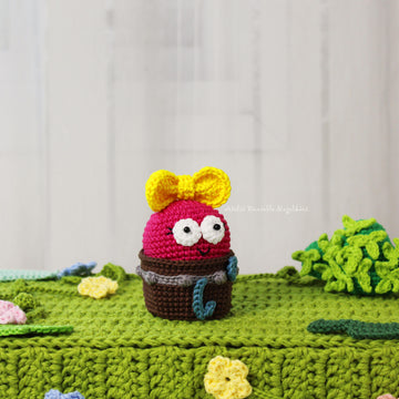 Polly Plantar Cute Frog Girl Amigurumi Crochet Pattern – PDF Digital Download (English)