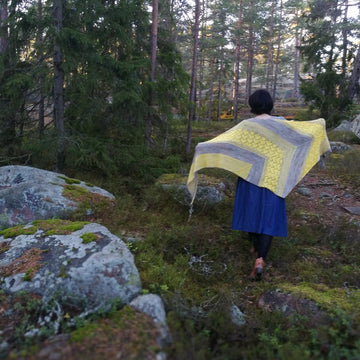 Kanttarelli Shawl