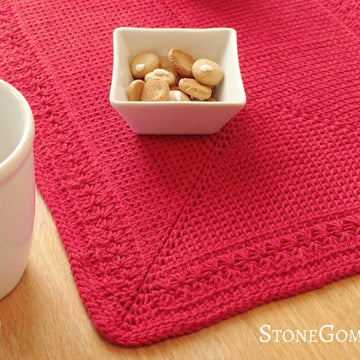 Dahlia Table Runner