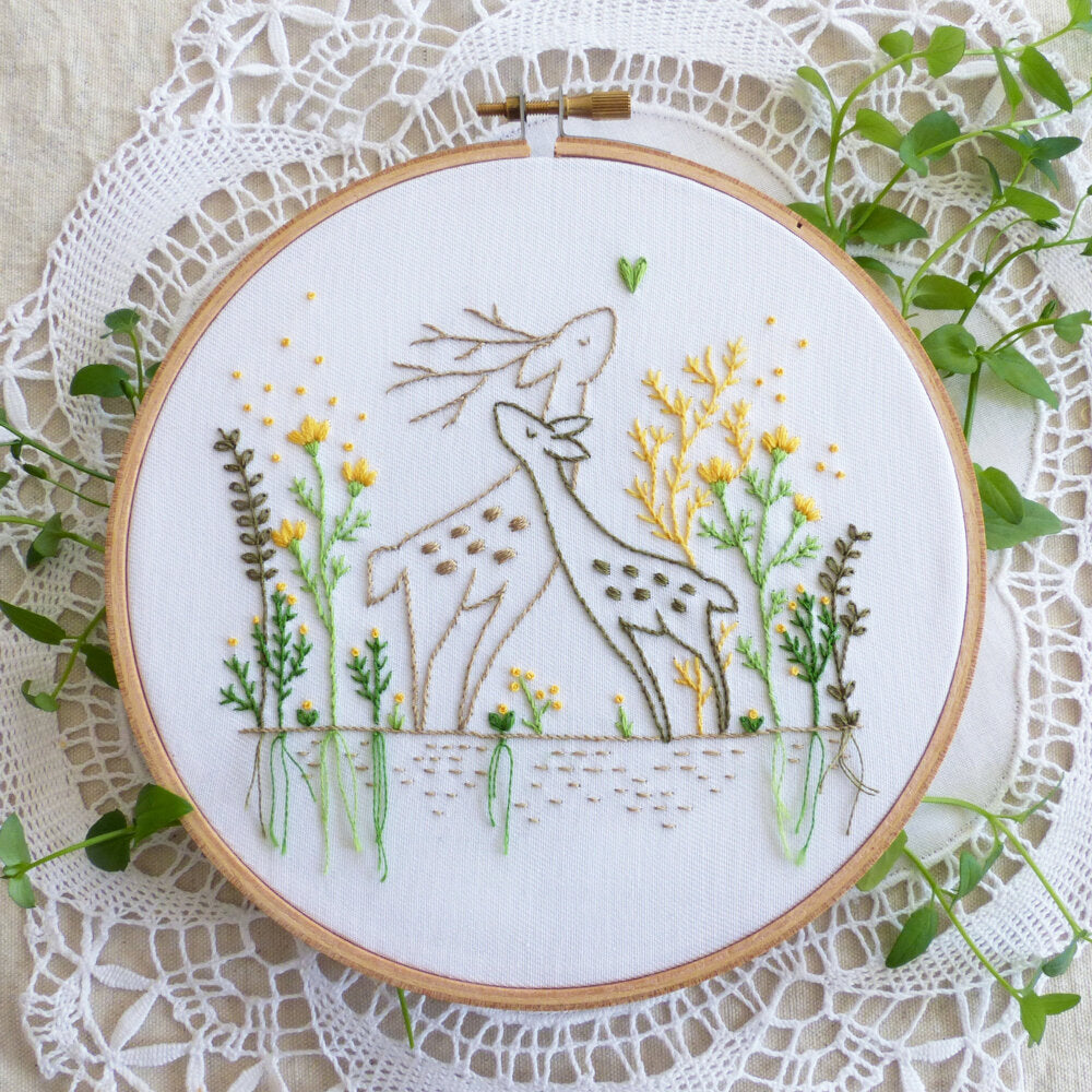 Tamar Love Story Printed Embroidery Kit - 6in
