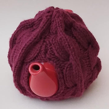 Cosy in Cables Tea Cosy