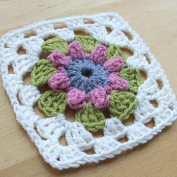 Rose Bud Granny Square