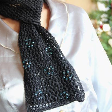 Helleborus Scarf and Cuff