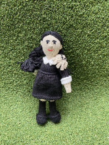 Wednesday and Thing doll knitting pattern