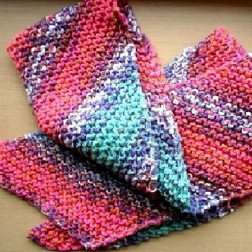 Streamers Scarf