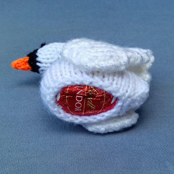Sailing Swan - Creme Egg Cover