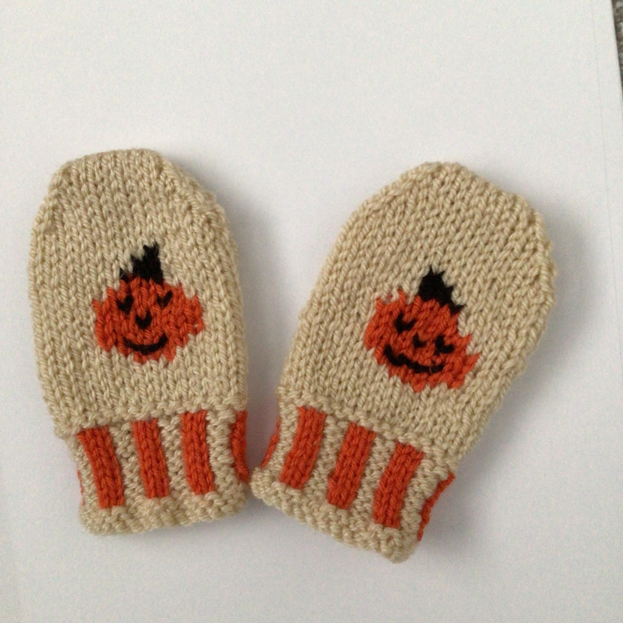 Pumpkin Mittens
