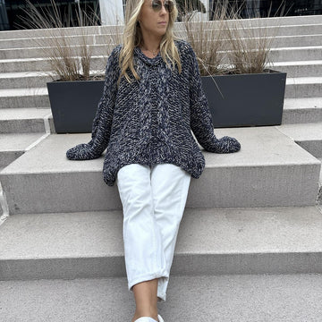 MELANY Sweater