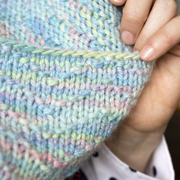 Cupid's Arrow Cowl