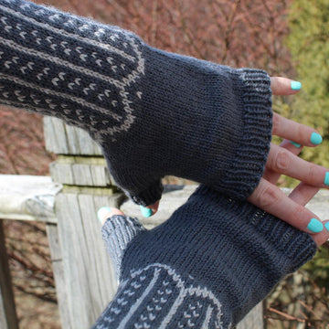 Numida Mitts