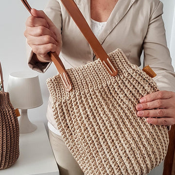 Ribbed Winter Tote