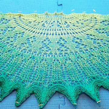 Gorgeous Gala shawlette