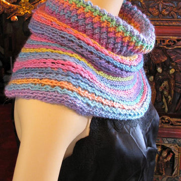 Orbit Cowl
