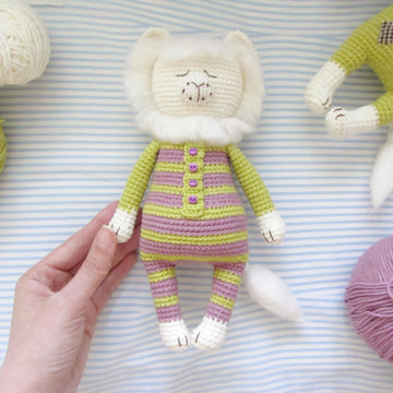 Gosha the White Lion