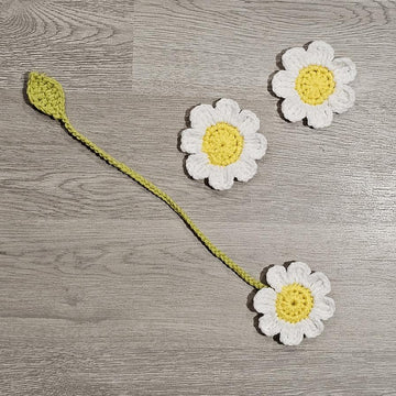 Daisy Keychain and Bookmark