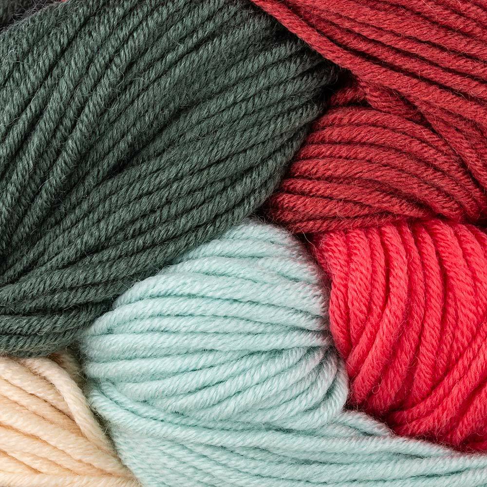 Caron x Pantone