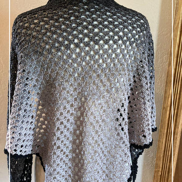 Stunning Easy Shawl Crochet Pattern