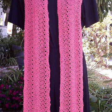 Deceptively Easy Wavy Lace Scarf