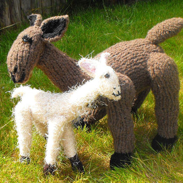 Lucy Llama and Baby Lulu