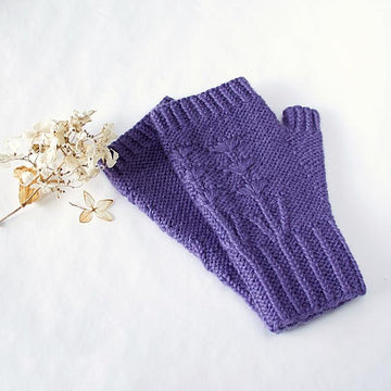 Justina mitts