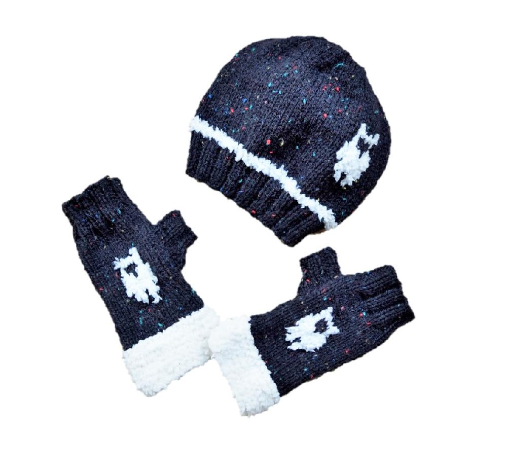 Ladies Sheep Sweater, Hat and Gloves