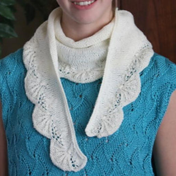 Gwen's Shoulder Scarf