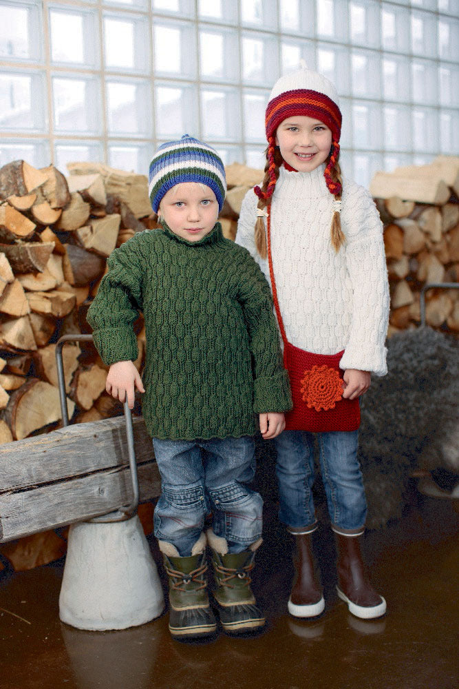 Langer Jungenpullover mit Strukturmuster und Mütze in Schachenmayr Merino Extrafine 120 - S7048A  