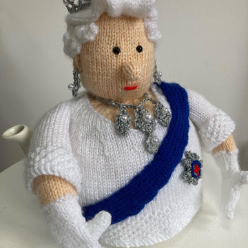 HM Queen Elizabeth II in Tiara