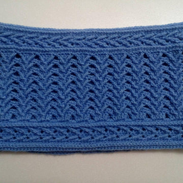 Cupid's Dilemma Cowl