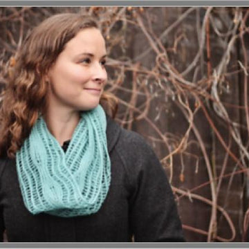 Mesh Leaf Cowl