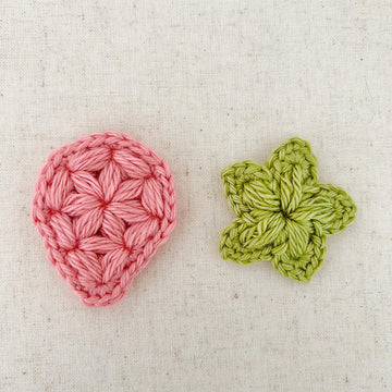 58 Strawberry Motif
