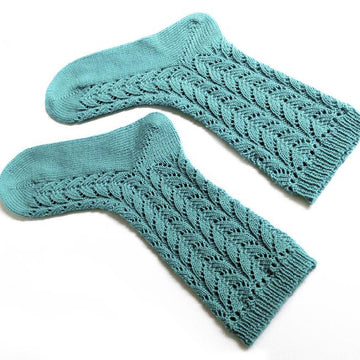 Gentle Waves socks