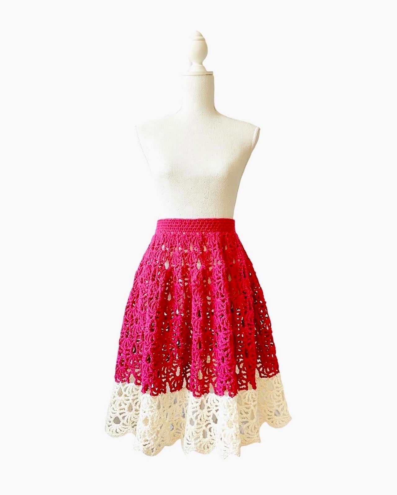 Scallops Lace Skirt