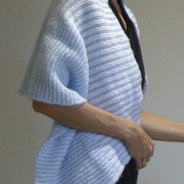 Robyn - curved garter stitch wrap