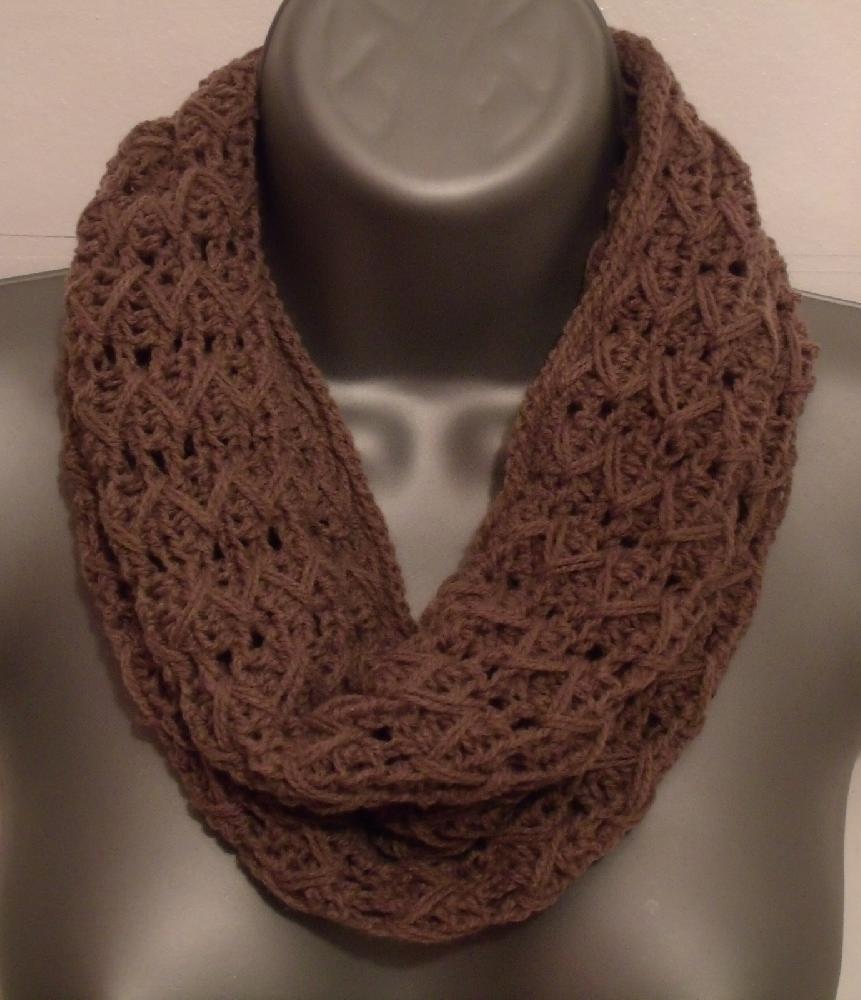 Cowl Infinity Scarf with Zig Zag Pattern