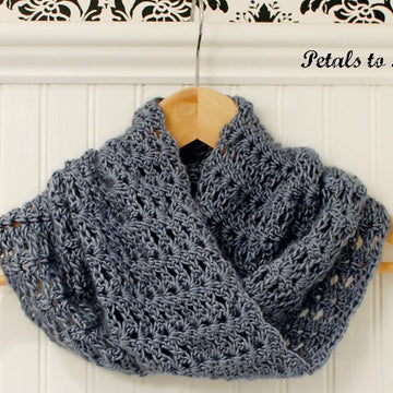 Mobius Infinity Cowl / Scarf